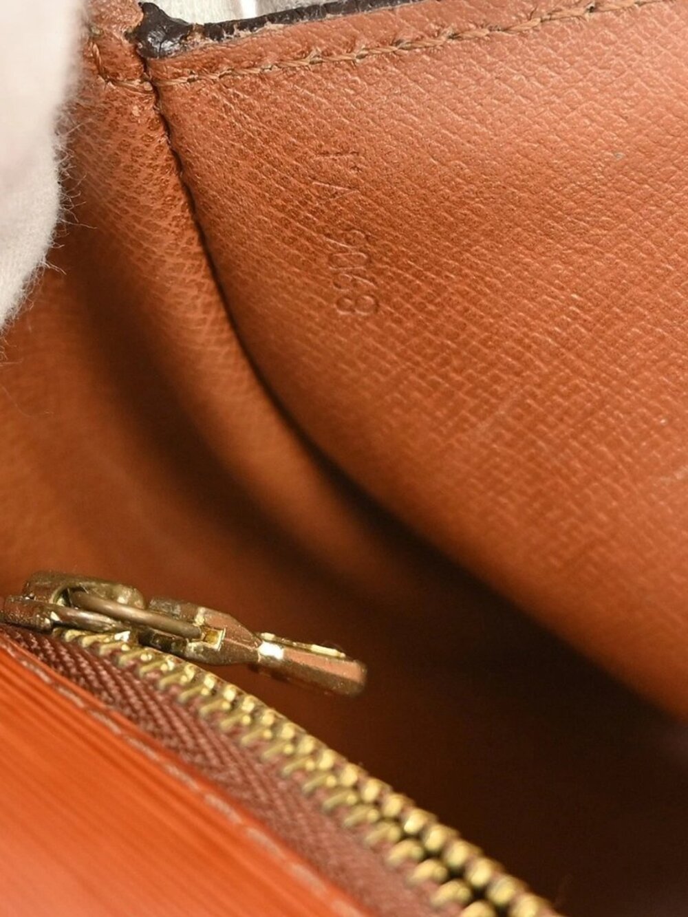 LOUIS VUITTON SAINT CLOUD GM SHOULDER BAG EPI M52213 8906VI NQ05133 - Picture 14 of 16
